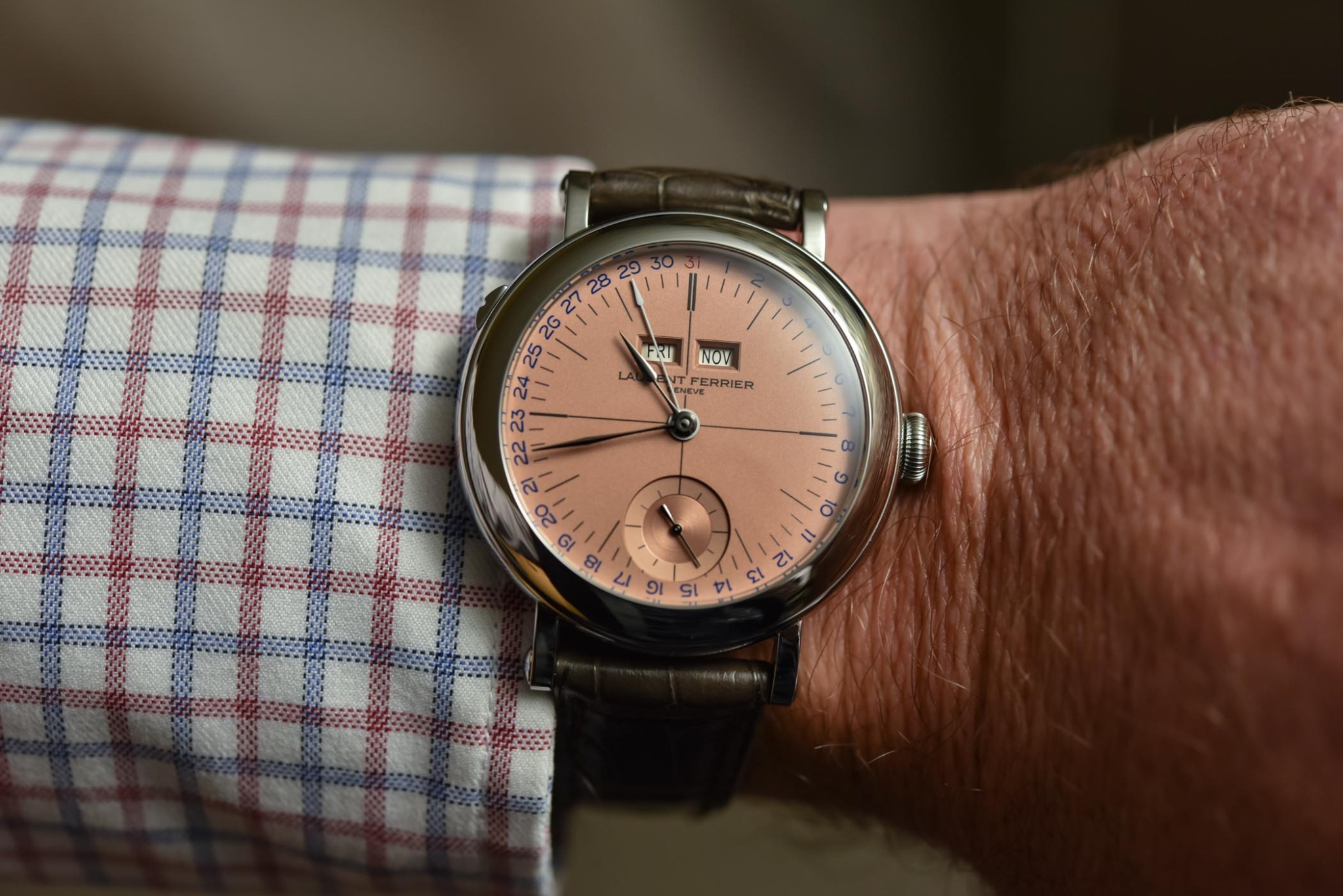 Watch by AHCI and independent haute horlogerie, De Bethune