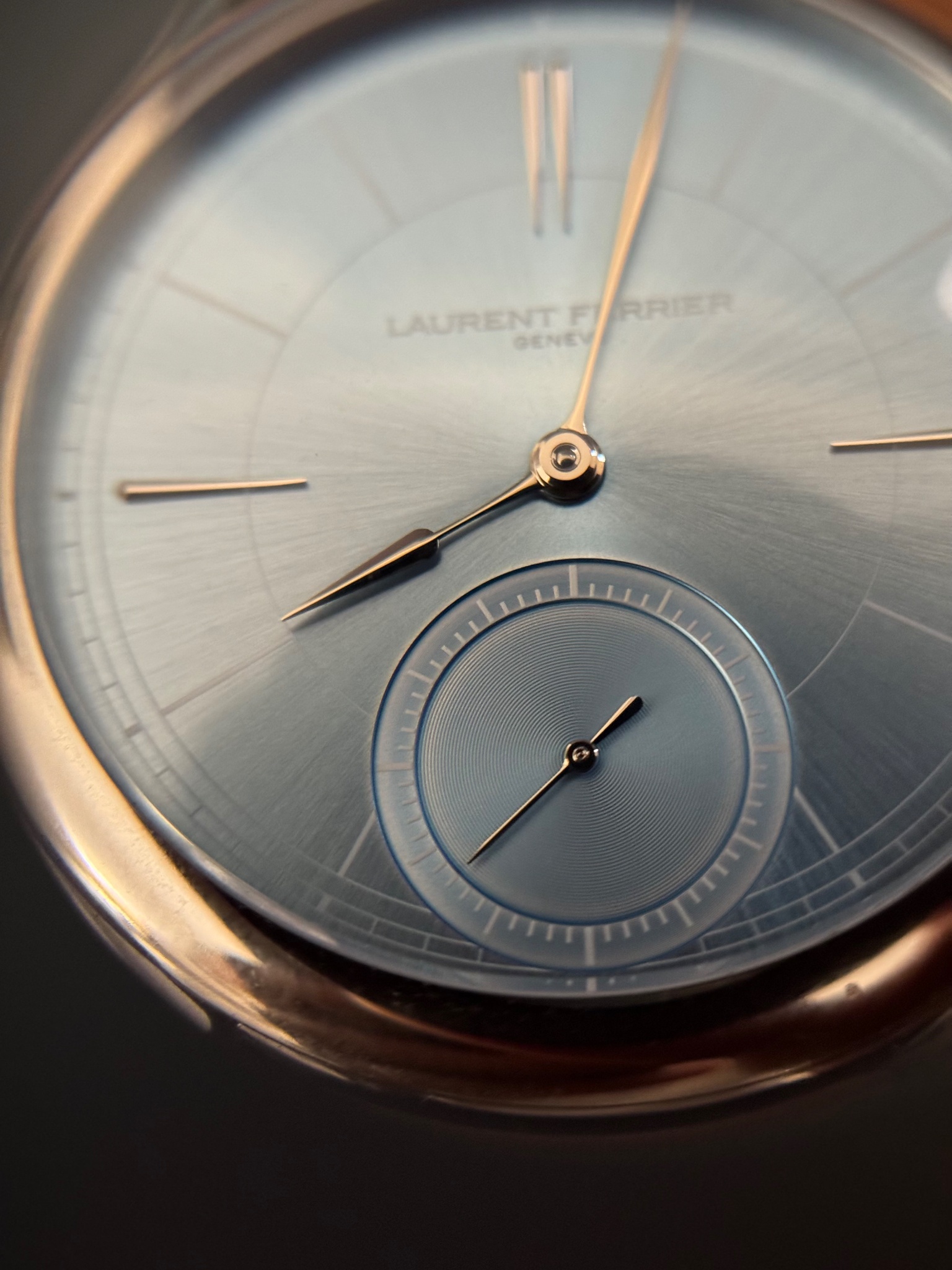 Watch by AHCI and independent haute horlogerie, Laurent Ferrier, Classic Micro Rotor