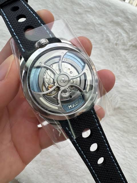 Watch by AHCI and independent haute horlogerie, Max Busser and Friends, M.A.D