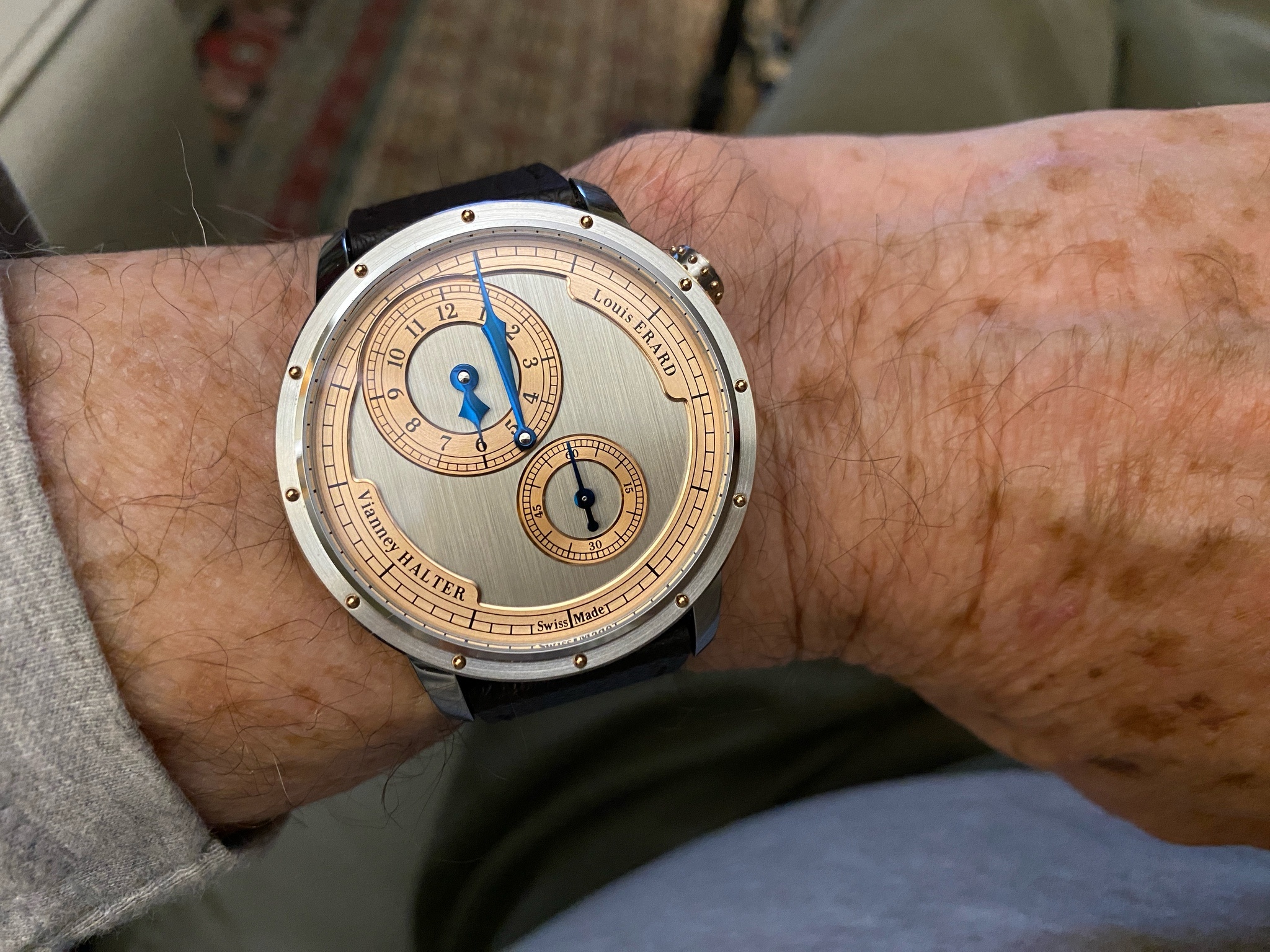 Watch by AHCI and independent haute horlogerie, Louis Erard, Le Régulateur