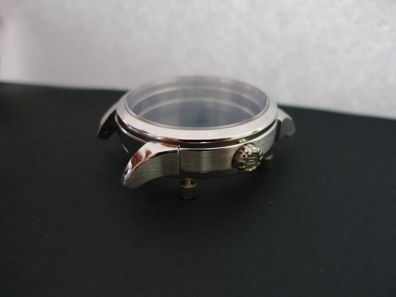 The case, waiting for its heart