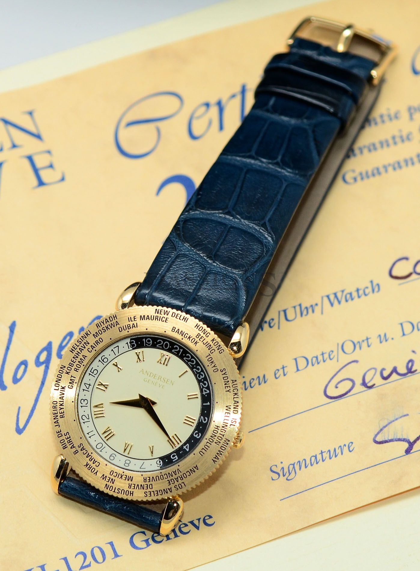 Watch by AHCI and independent haute horlogerie, complica