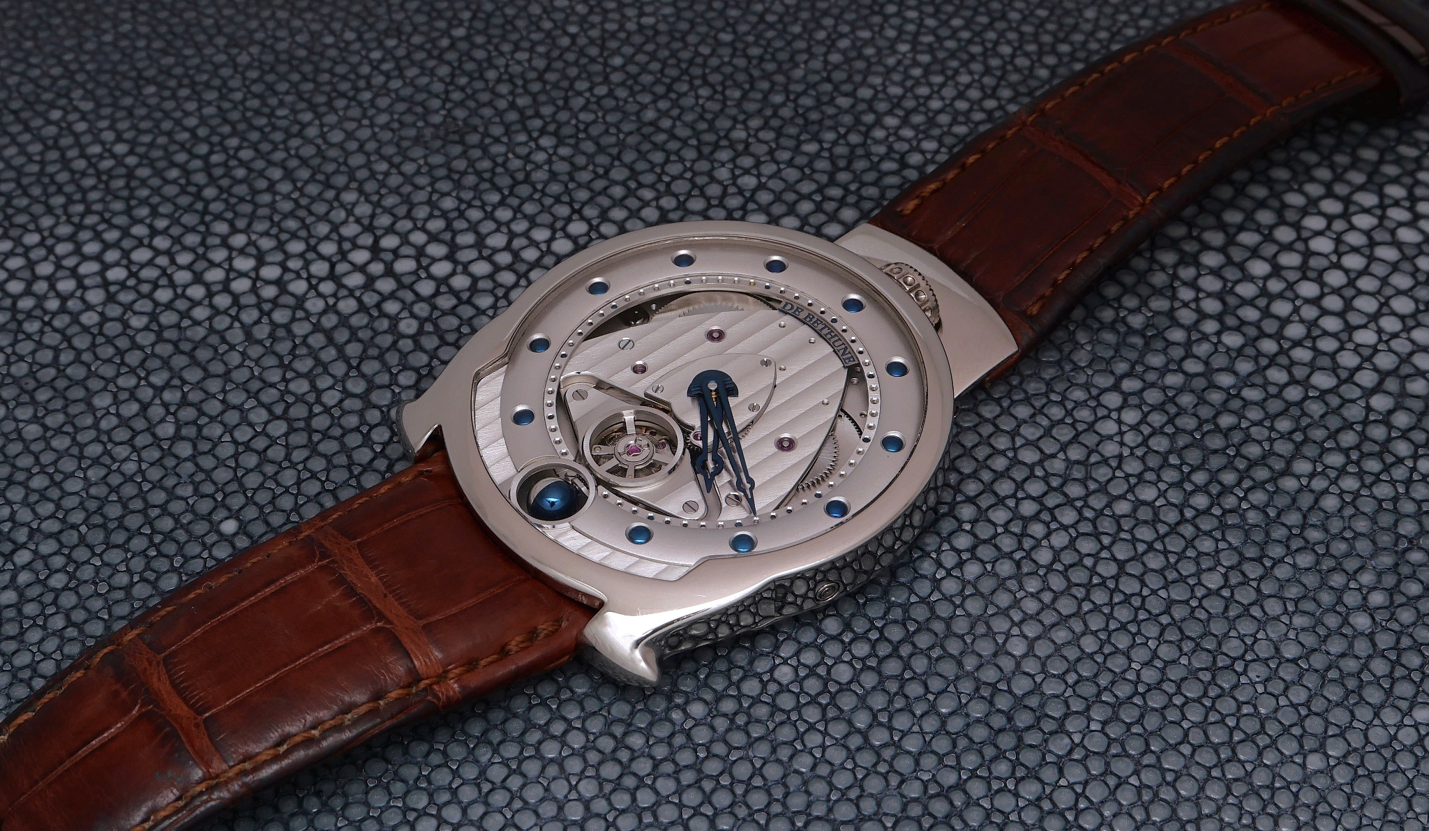 Watch by AHCI and independent haute horlogerie, De Bethune, DBSWS1, Ball Moonphase