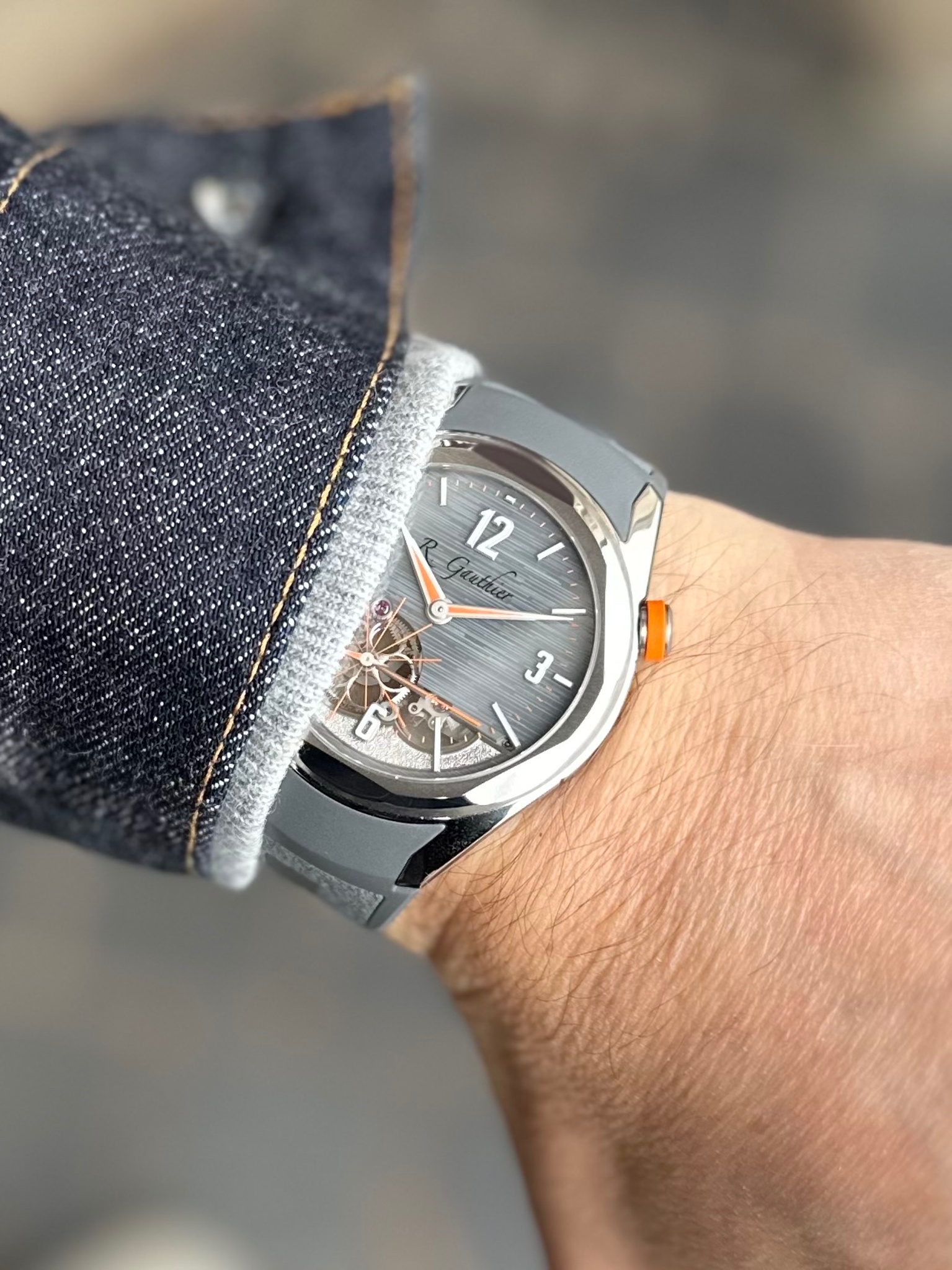 Watch by AHCI and independent haute horlogerie, Romain Gauthier, Titanium Edition Six