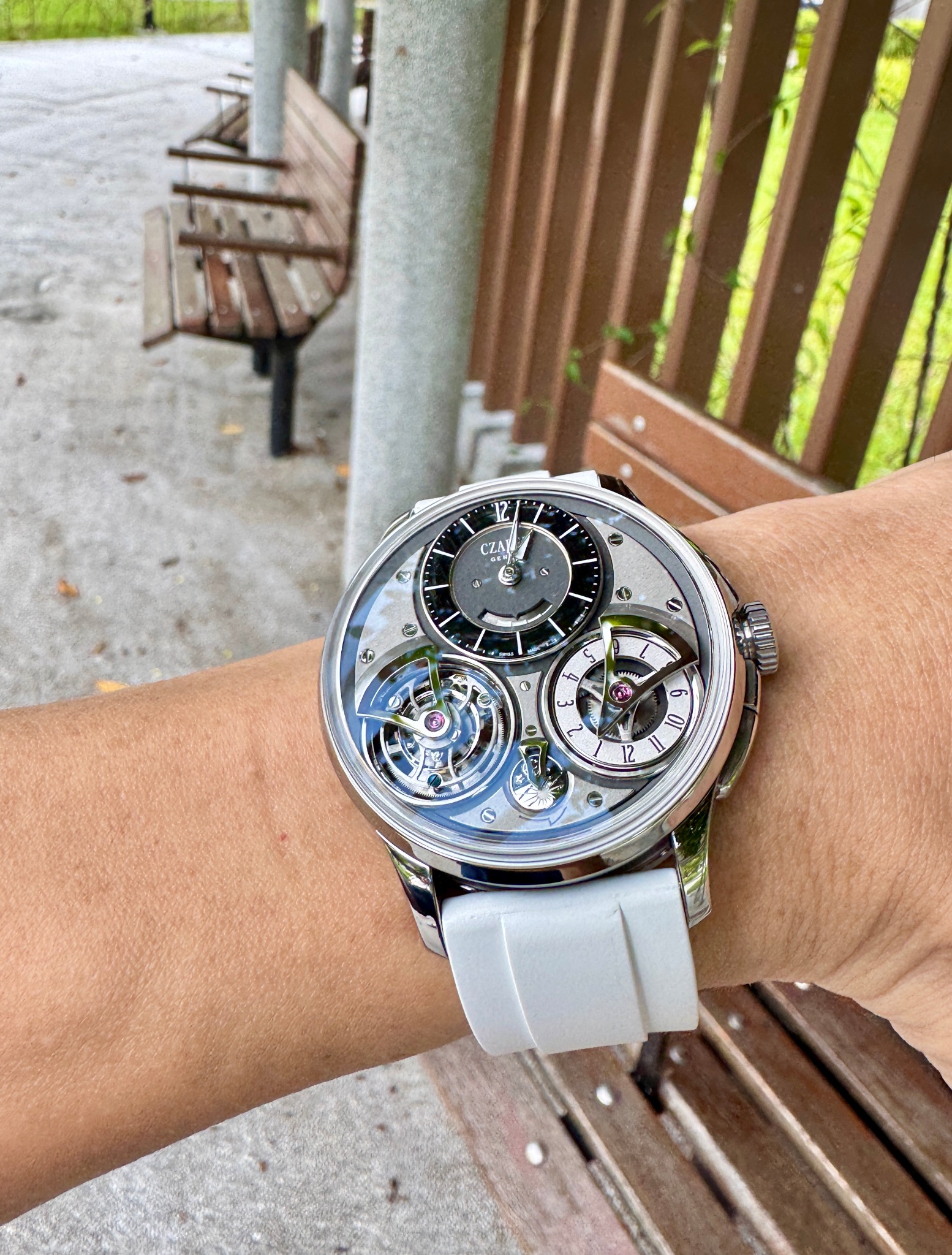 Watch by AHCI and independent haute horlogerie, Czapek