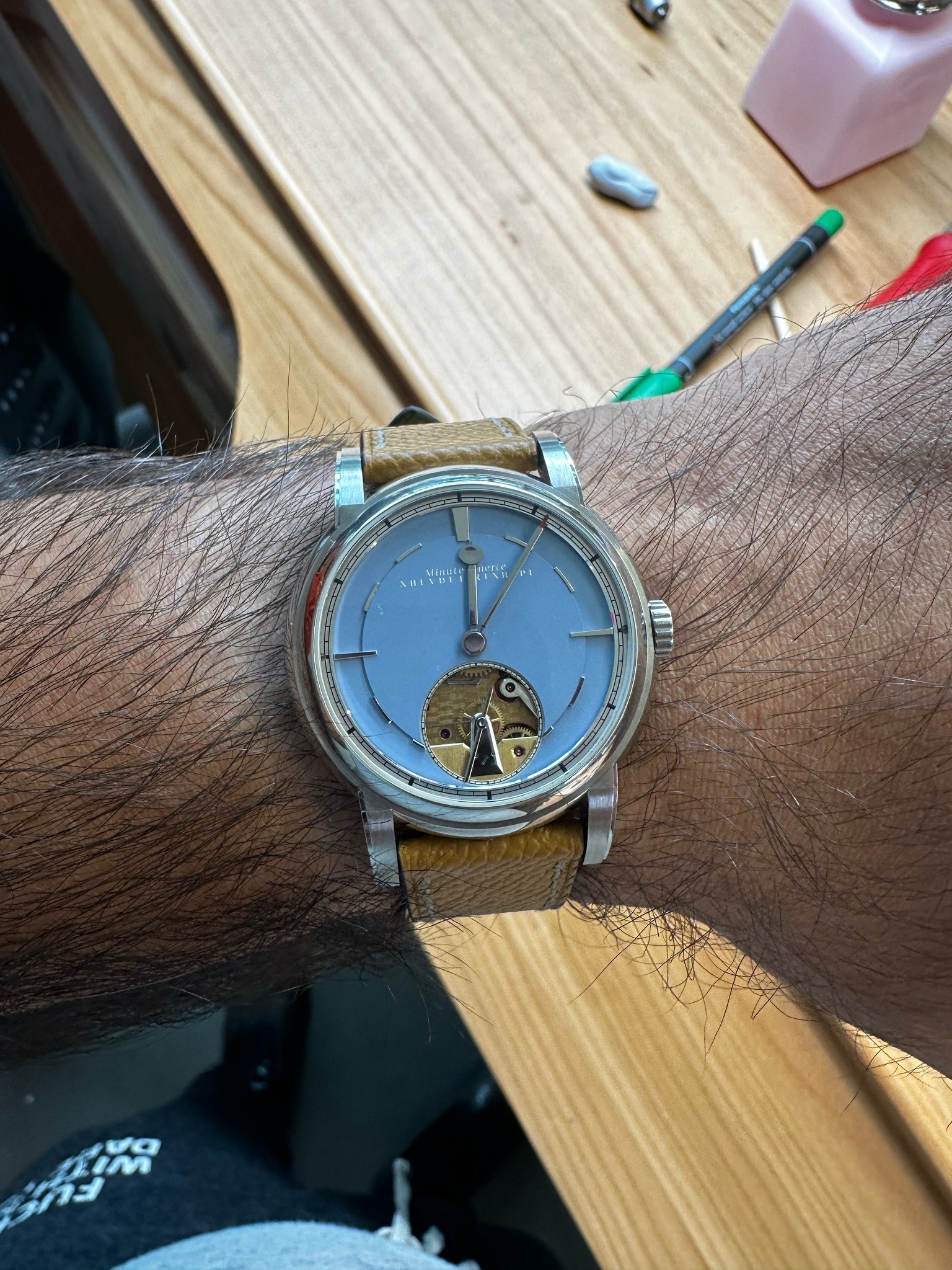 Watch by AHCI and independent haute horlogerie, Akrivia, Minute Inerte