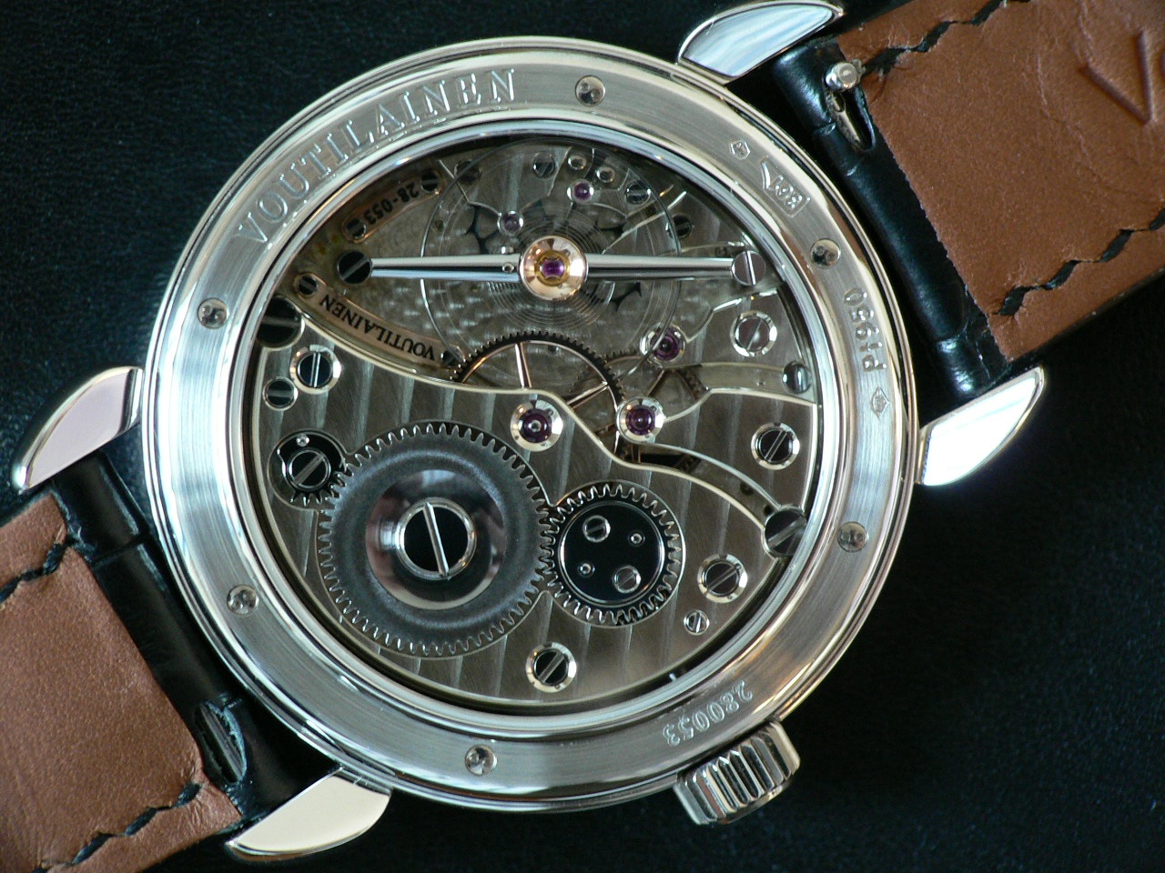 Vingt-8 Back