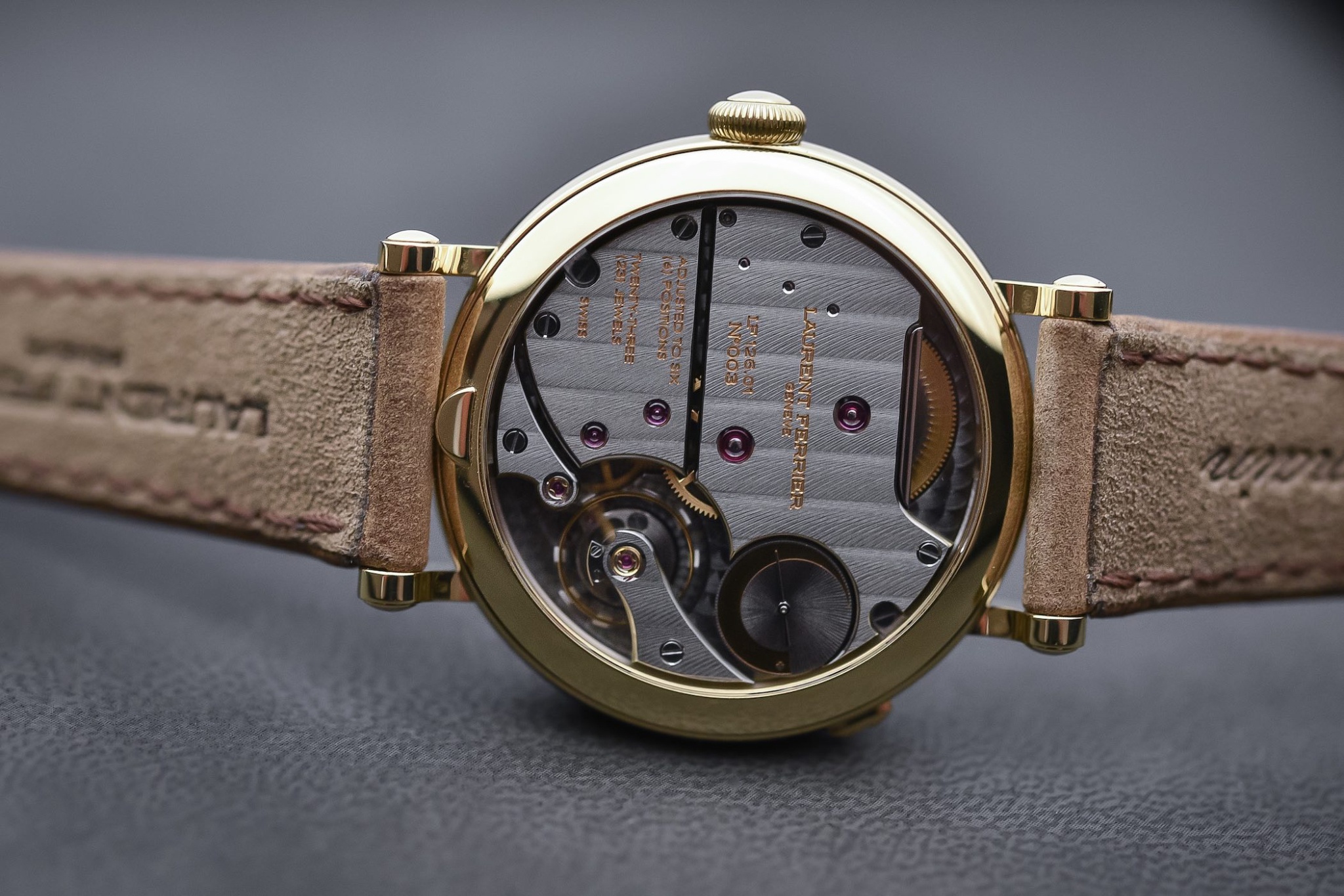 Watch by AHCI and independent haute horlogerie, De Bethune