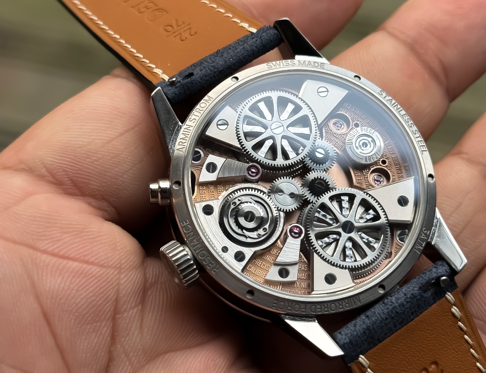 Watch by AHCI and independent haute horlogerie, Armin Strom, Armin Strom Resonance