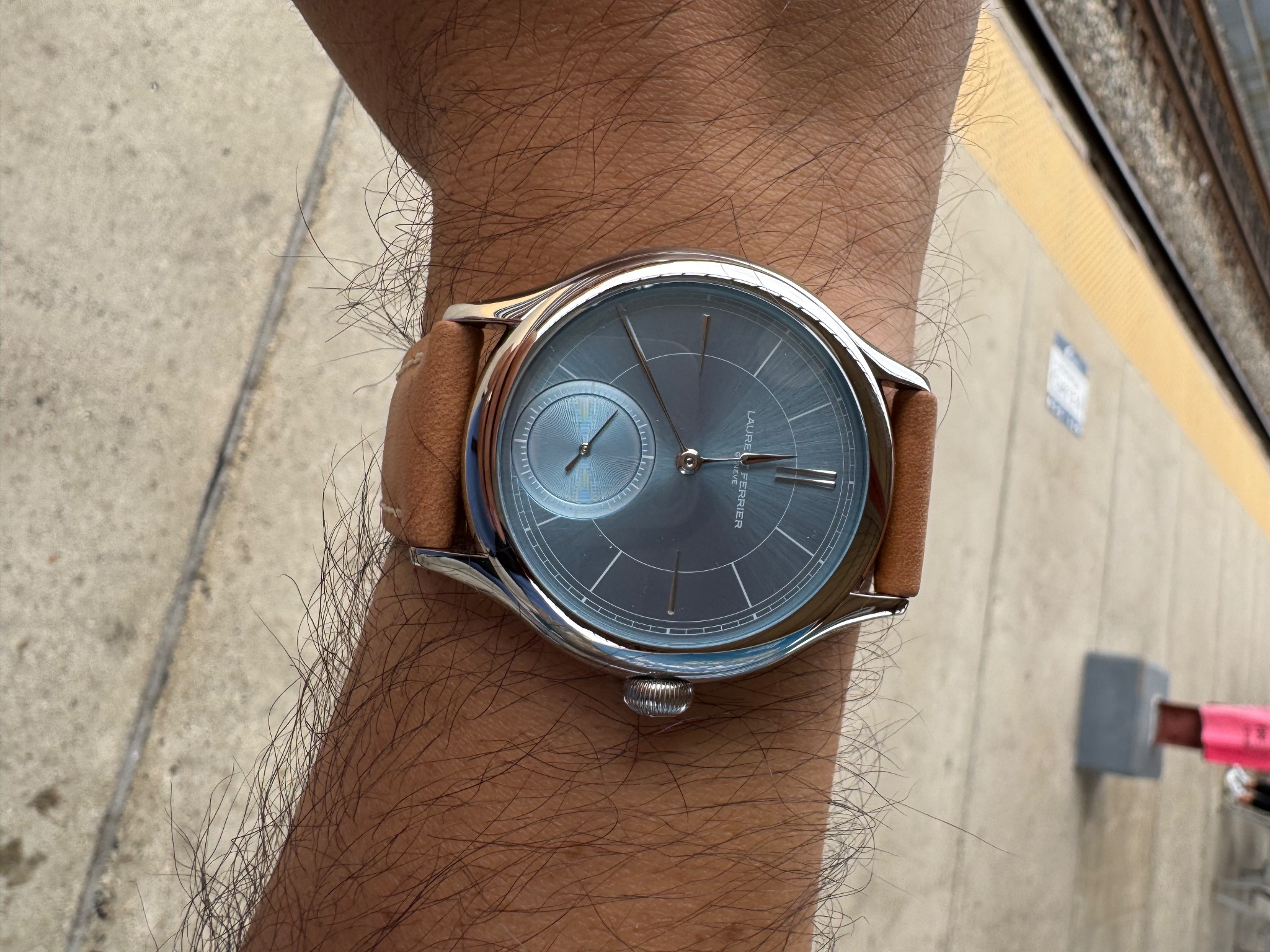 Watch by AHCI and independent haute horlogerie, Laurent Ferrier, Classic Micro Rotor