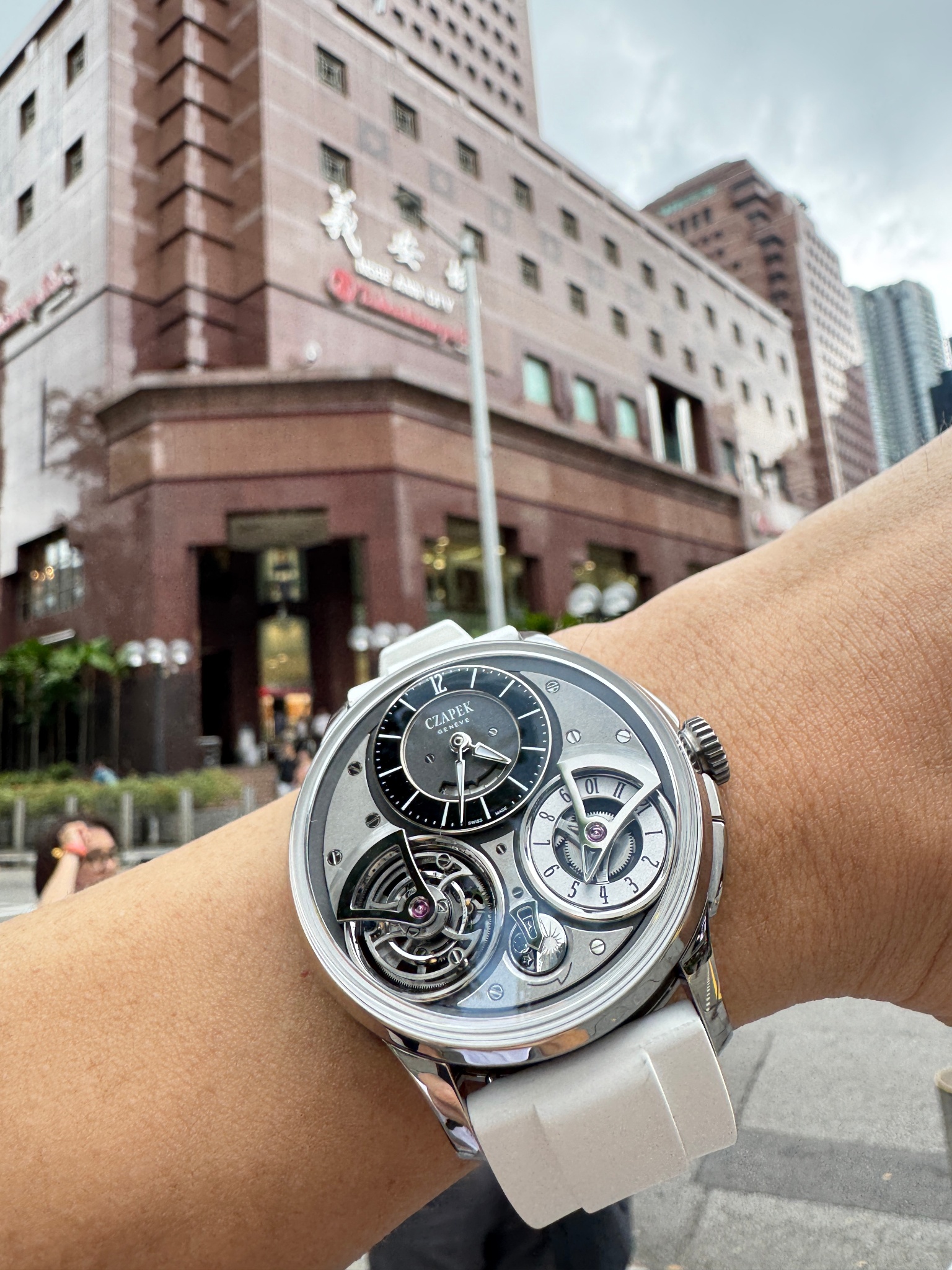 Watch by AHCI and independent haute horlogerie, Czapek