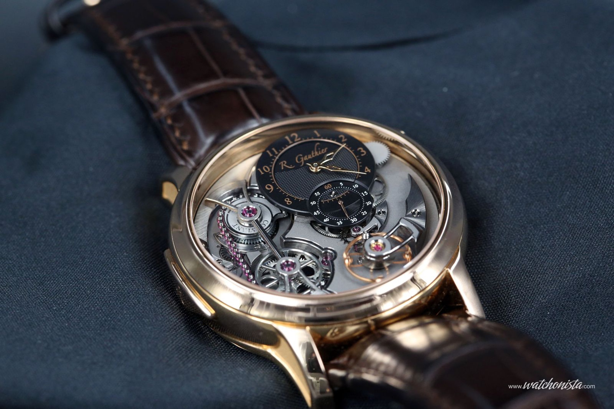 Watch by AHCI and independent haute horlogerie, Romain Gauthier, Logical One, LO1