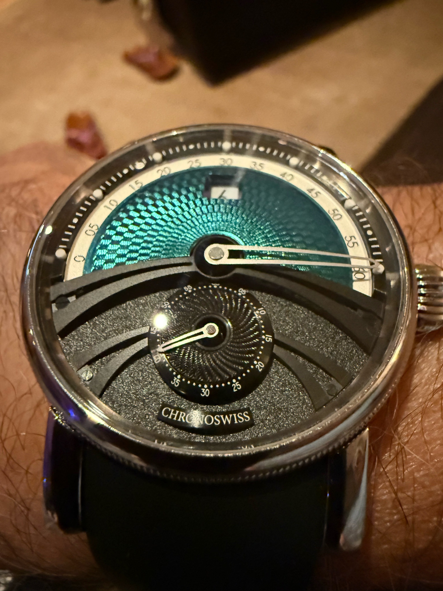 Watch by AHCI and independent haute horlogerie, Delphis