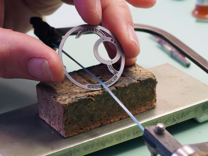 Prepolishing of the Bevels