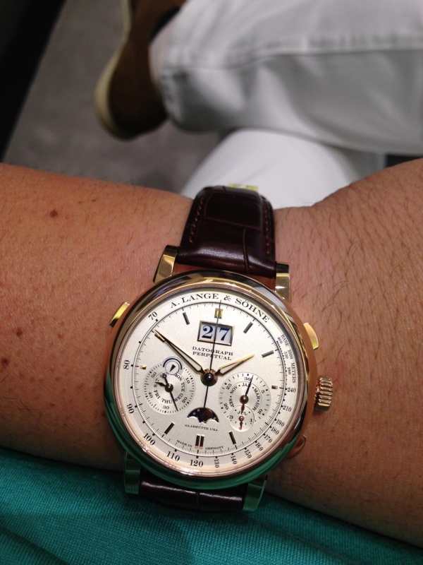 Looks good on me <img src=