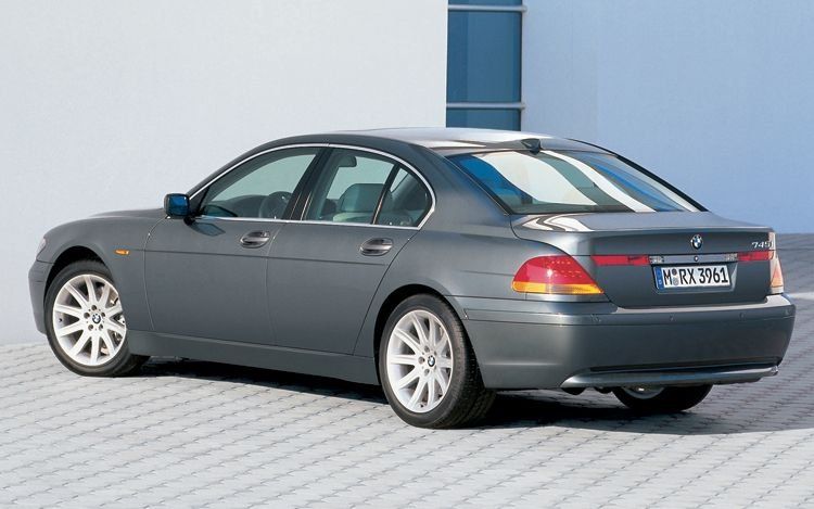 Is that boot too square? Or is the rest of the car too rounded?