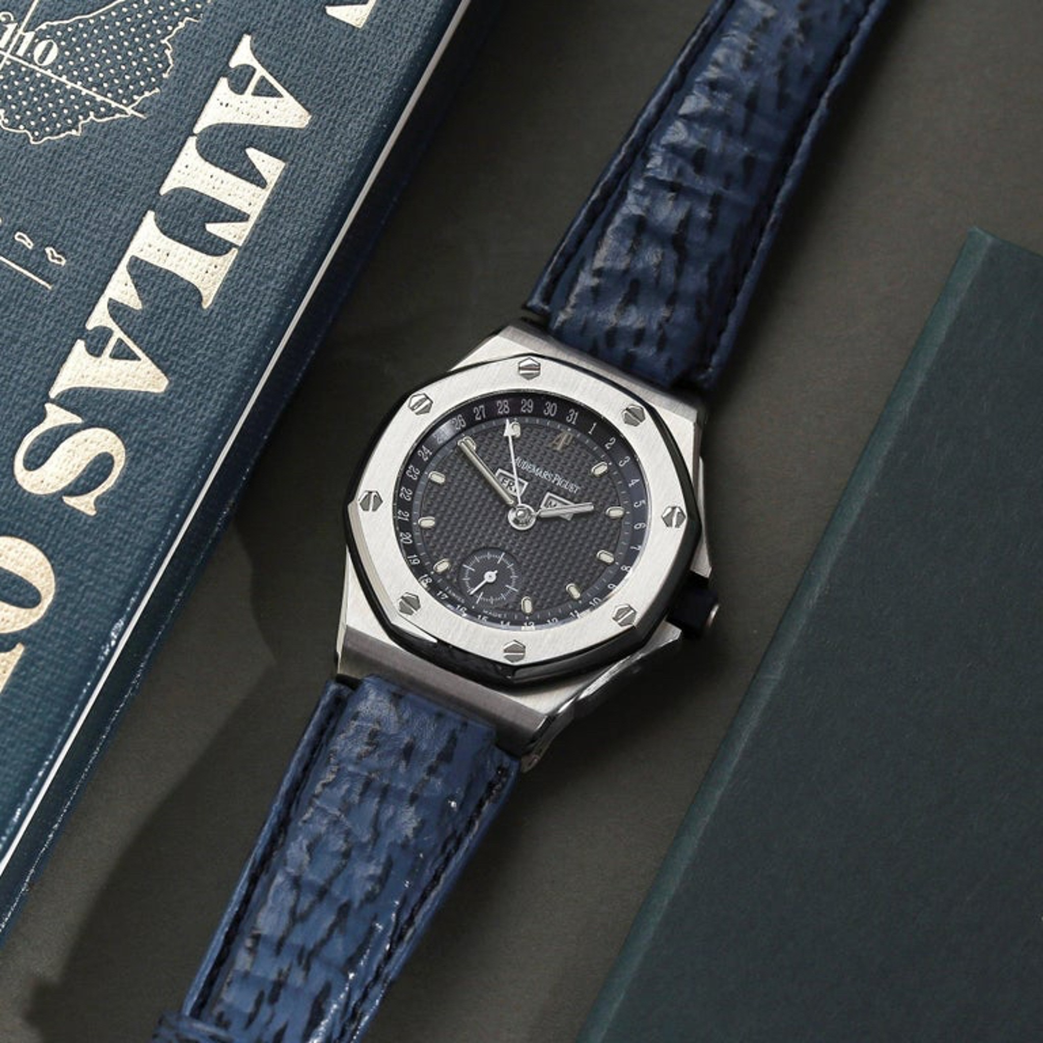 Watch by Audemars Piguet, Royal Oak Offshore