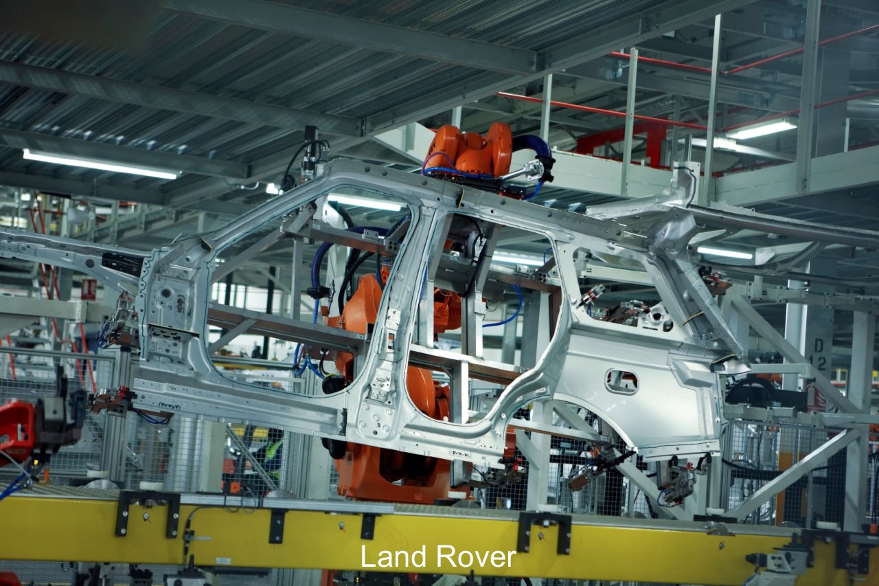 Range Rover production. The Range Rover has larger and fewer parts.