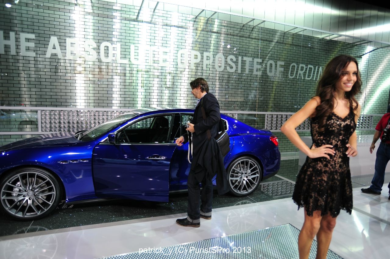 Fixed brake calipers front and rear