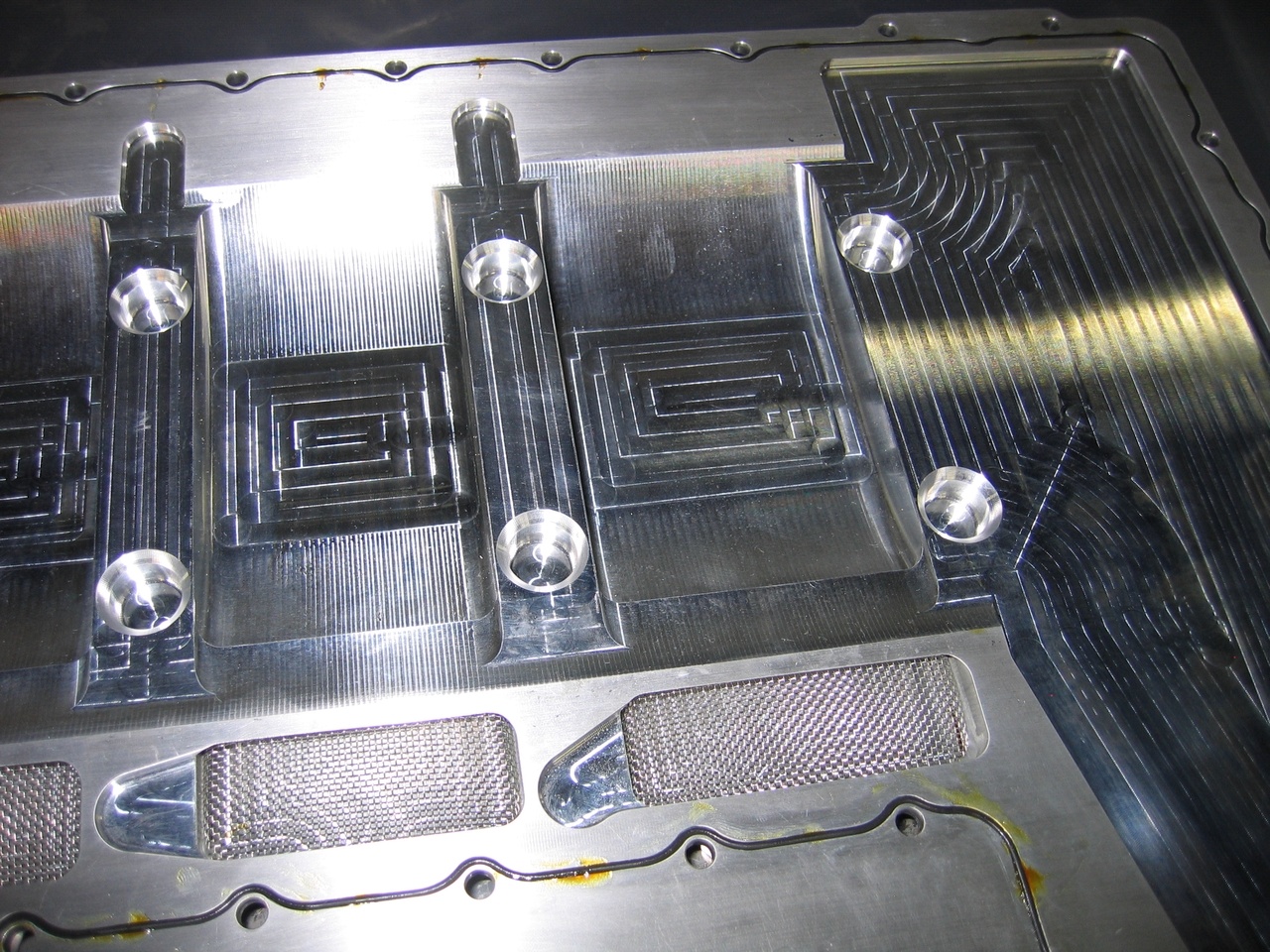 Some sort of bedplate. Very industrial. Yet very handsome. 