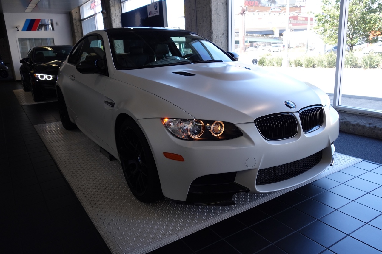 The E92 M3. One of my favorite cars in existence. This one is in 'Frozen White Metallic' paint. 