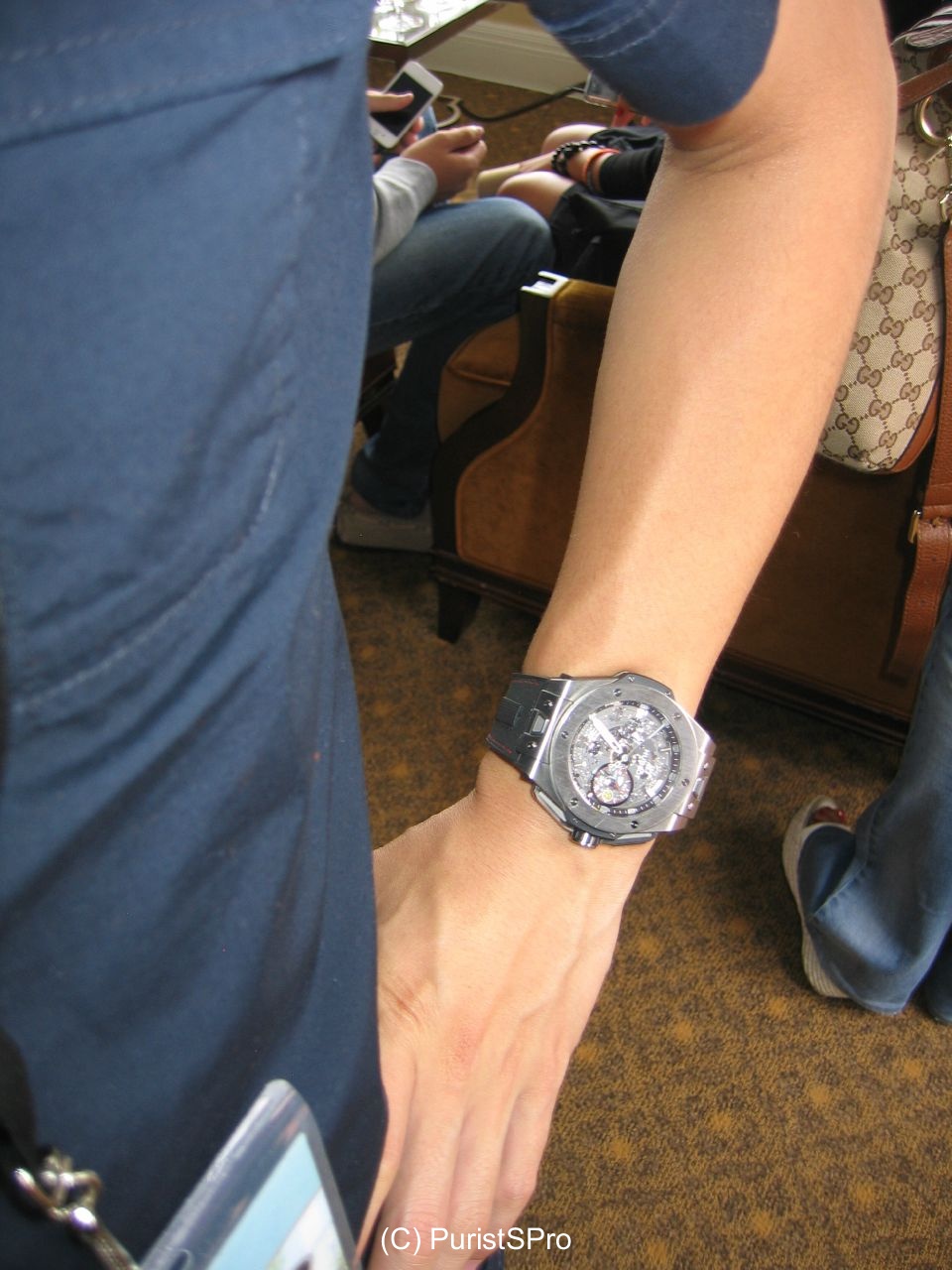 I like this watch much more than the Ferrari watches in the past by GP and Panerai