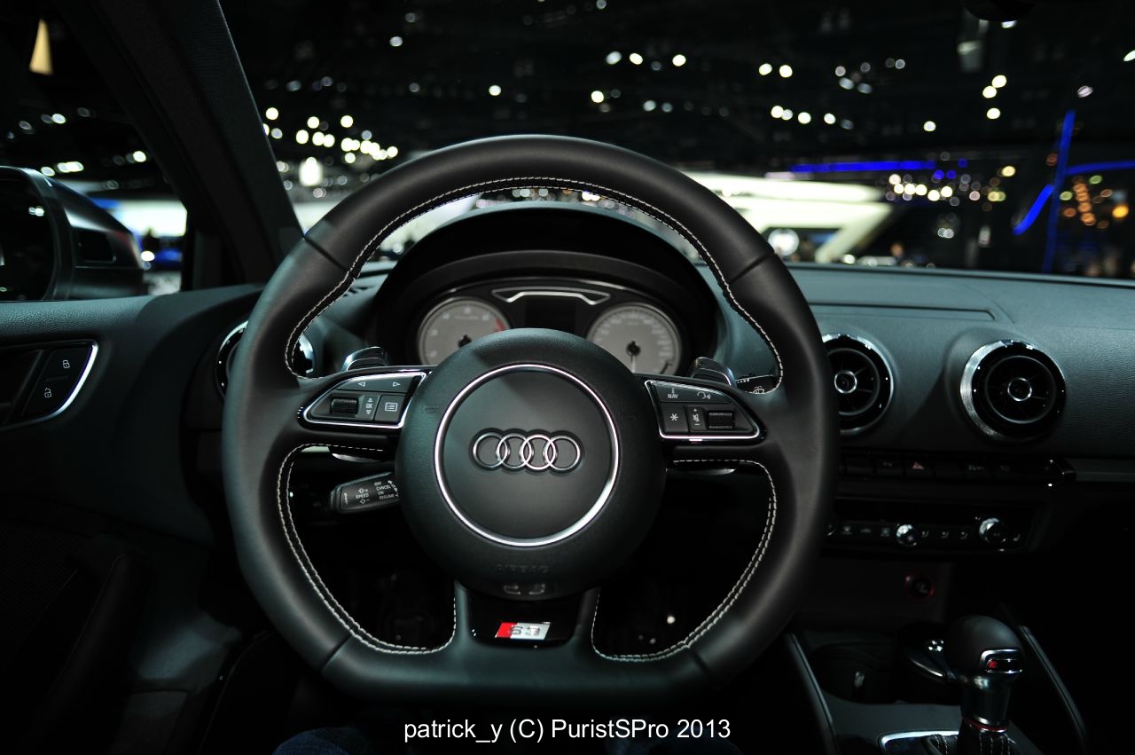 Flat bottomed steering wheel.