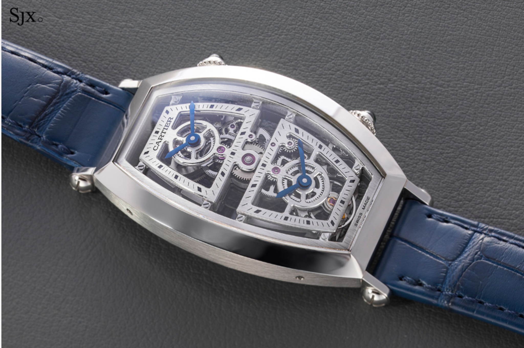 Watch by Cartier, Tonneau XL