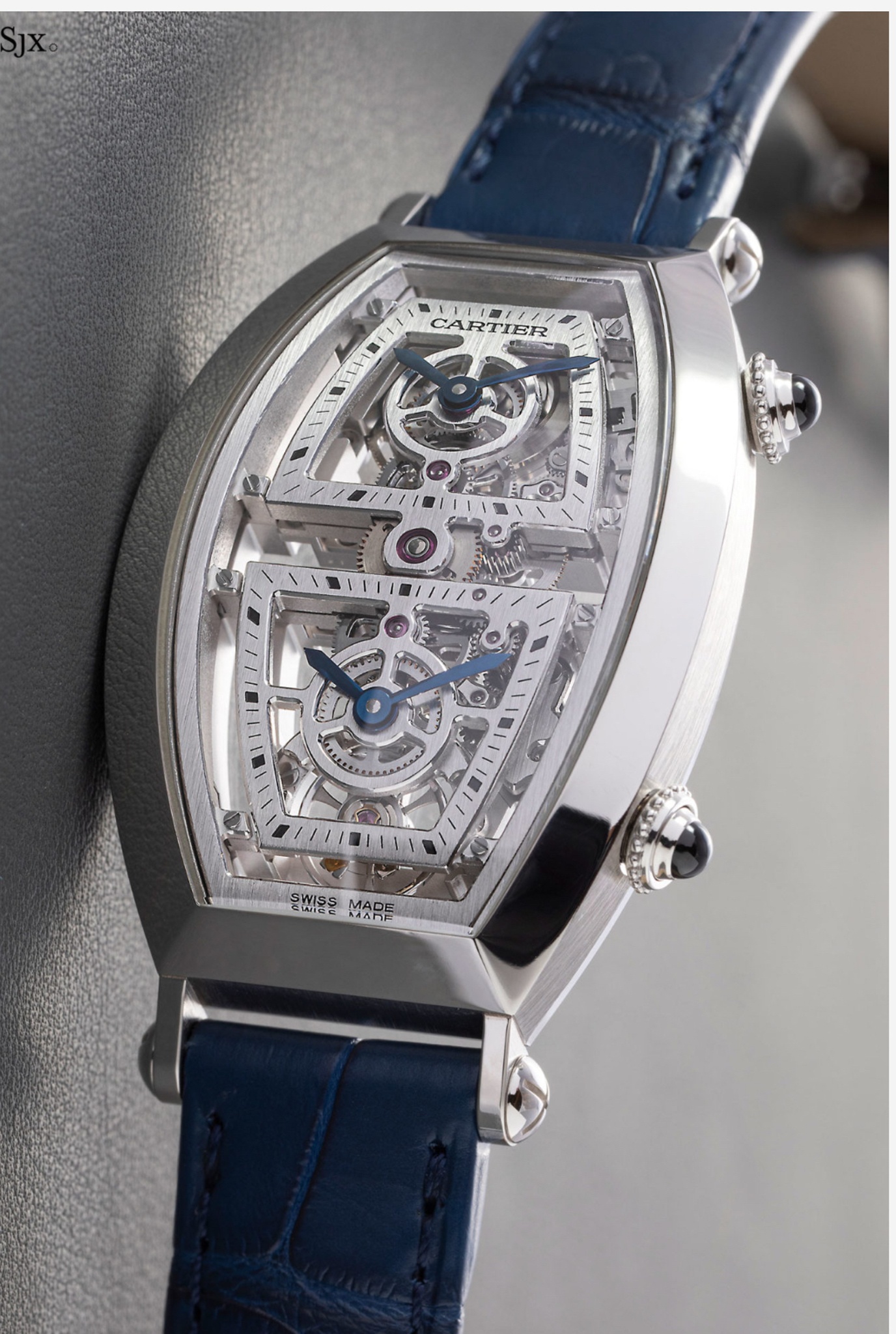 Watch by Cartier, Tonneau XL