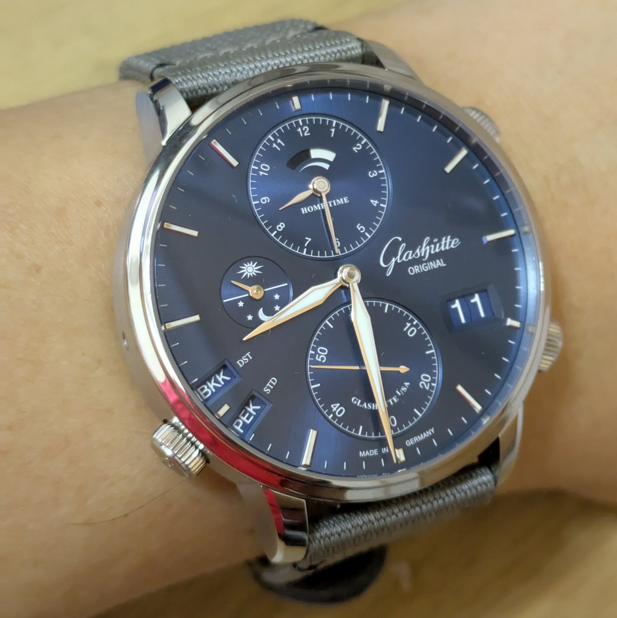 Watch by Glashütte Original, Cosmopolite, Senator, Senator Cosmopolite