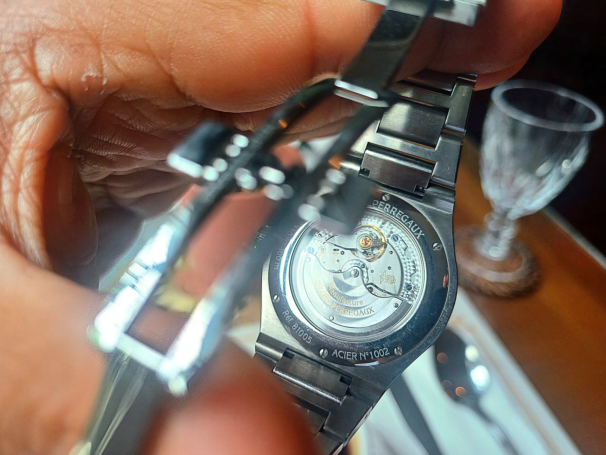 Watch by Girard Perregaux, Laureato, 81005