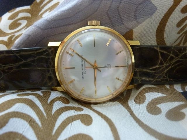 18kt gold handwind chronometer - mid 60s