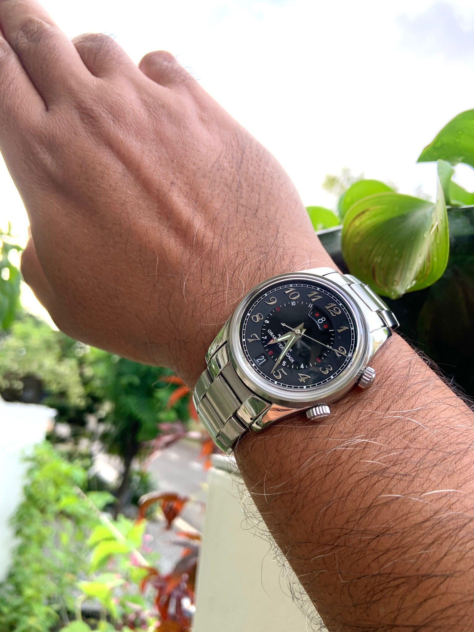 Watch by Girard Perregaux, Vintage 1945, 4940, Traveller II