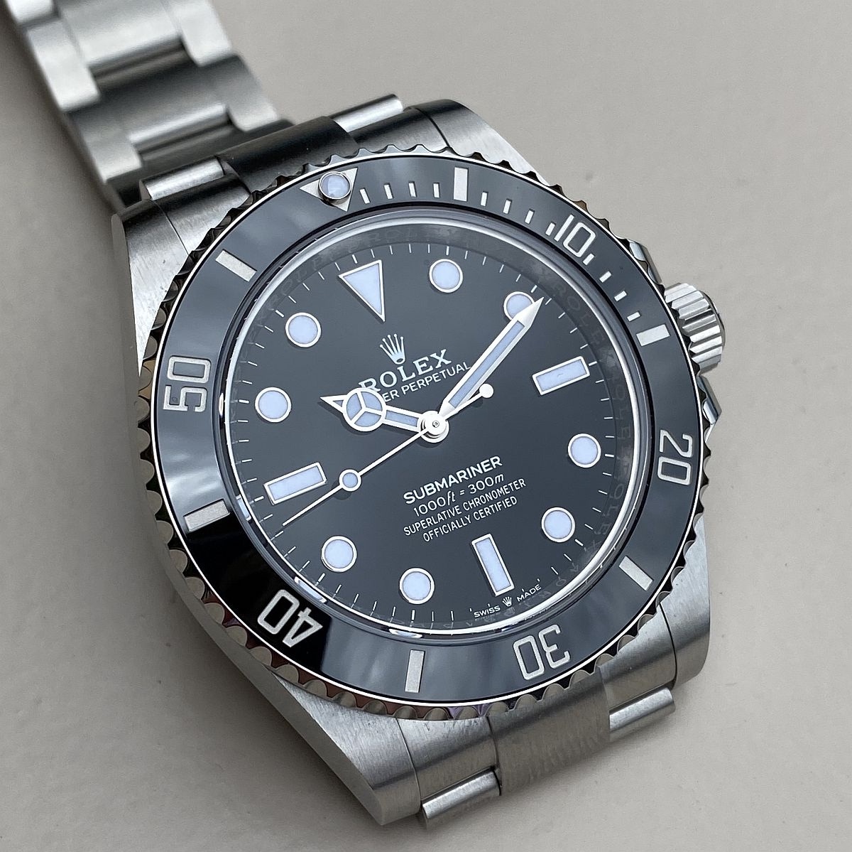 Watch by Rolex, 124060, Submariner