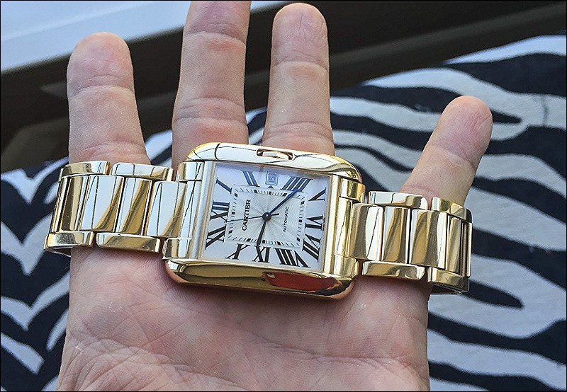 Cartier watch listing