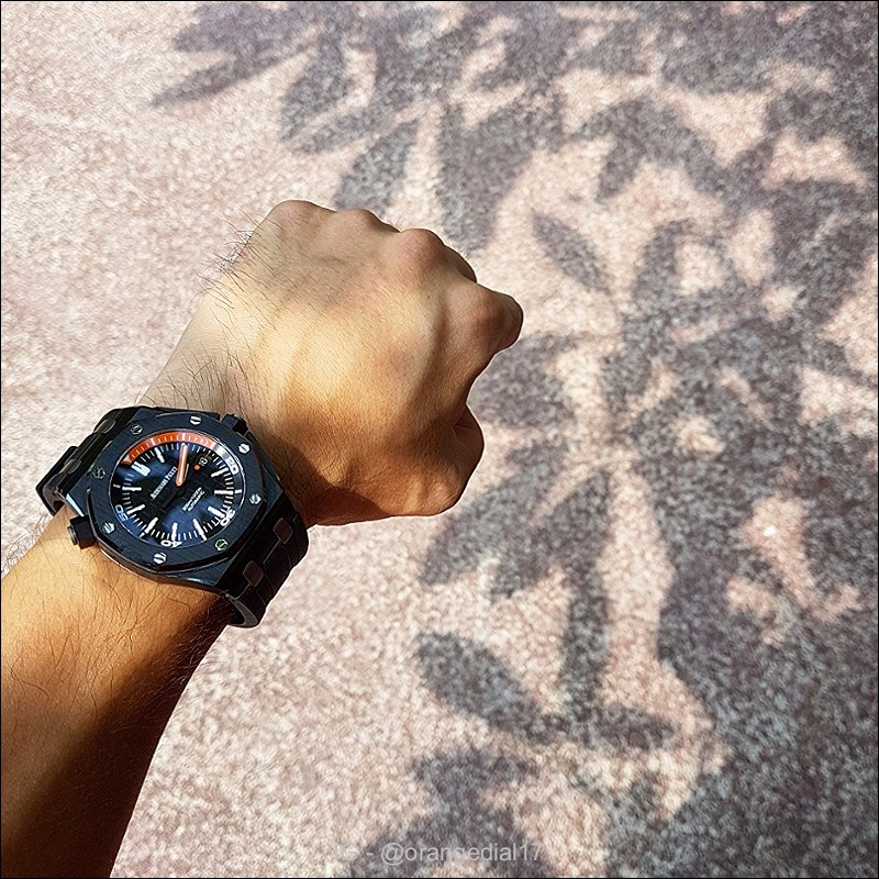 The classic leaves pattern