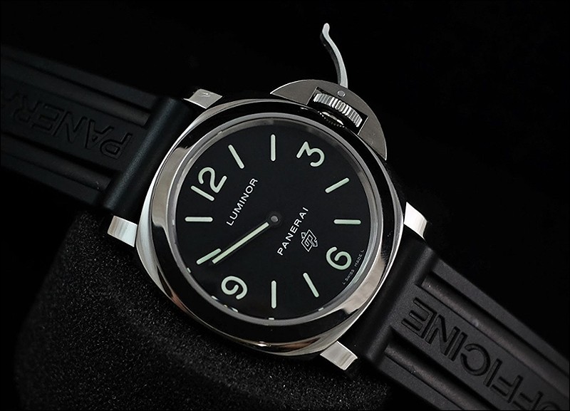 Panerai watch listing