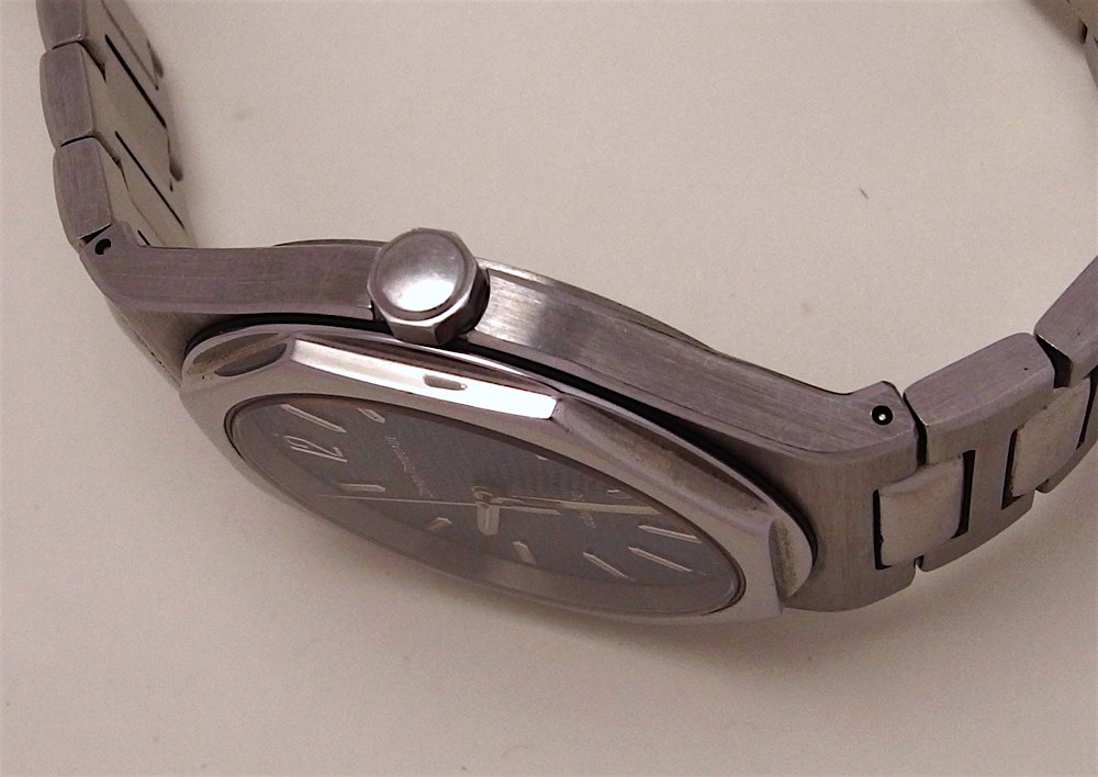 Watch by Girard Perregaux, Laureato, 8010