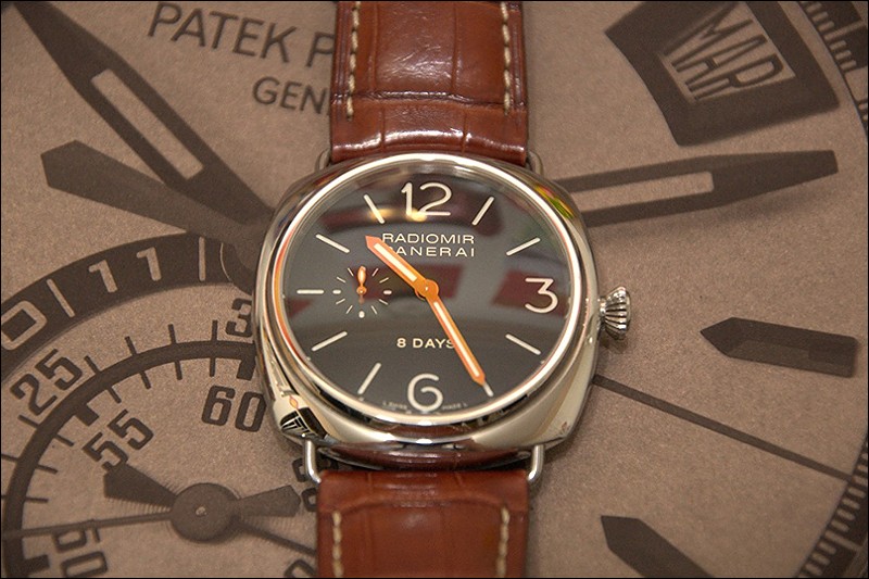Panerai watch listing