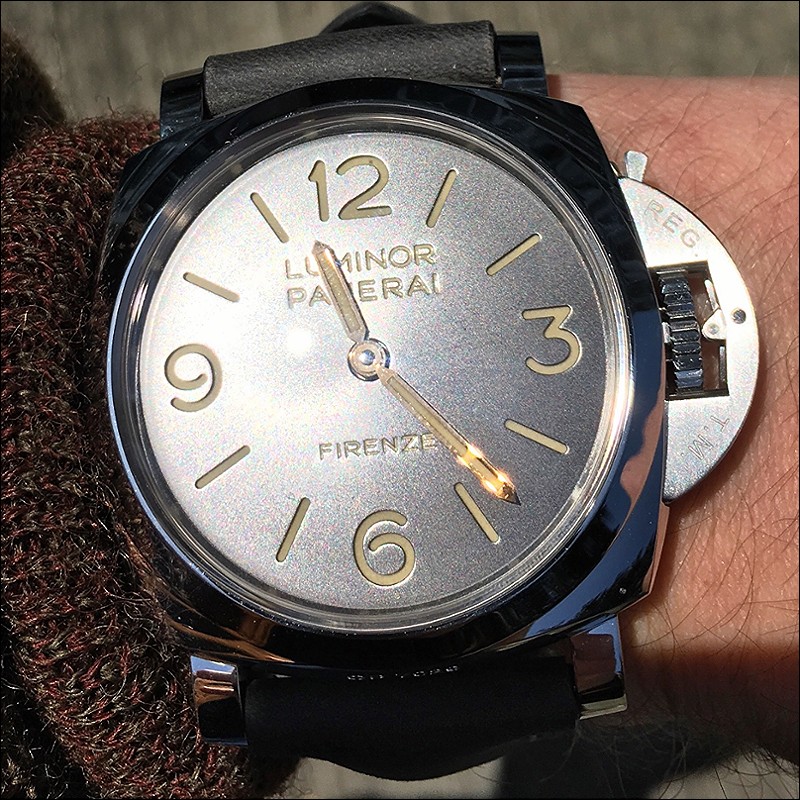 Panerai watch listing