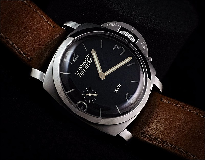 Panerai watch listing
