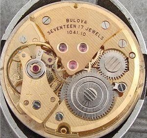 Not my pic but this is what the movement looks like.My local watchmaker said that the movement looks perfect but the lube oil was old and congealed