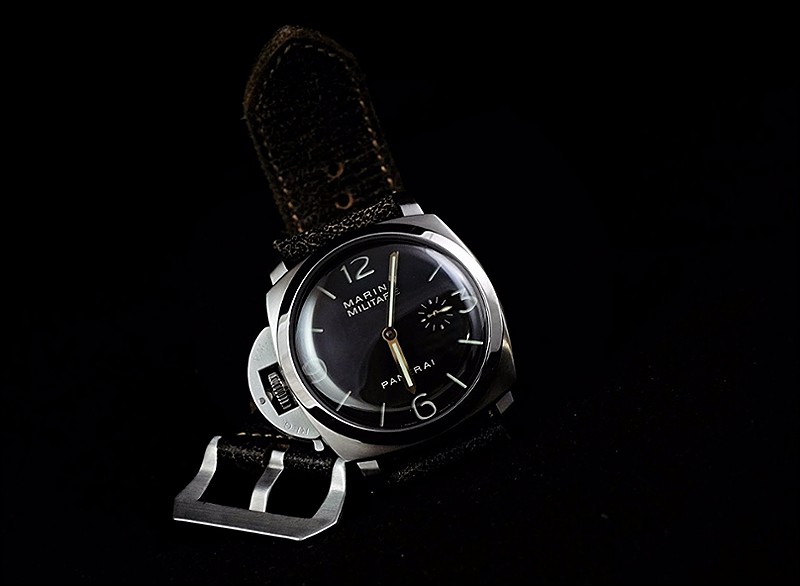 Panerai watch listing