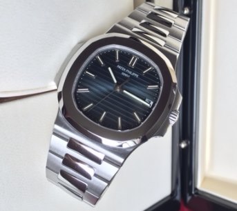 Patek Philippe watch listing