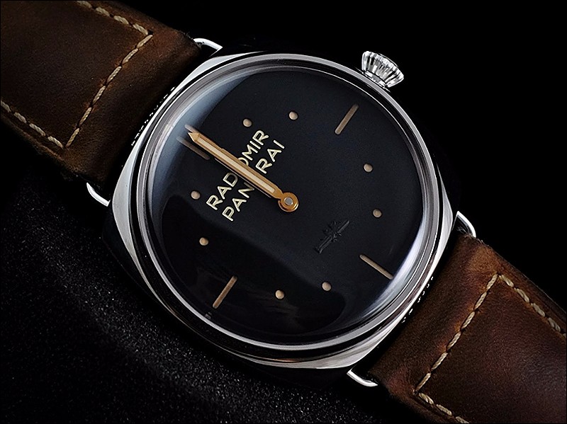 Panerai watch listing
