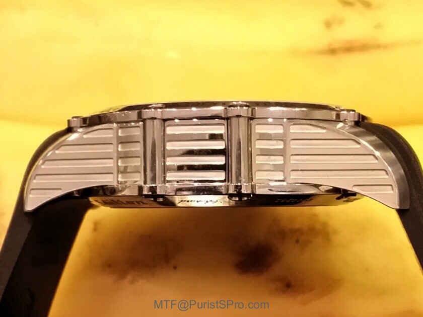 Chopard Superfast Chrono case fins