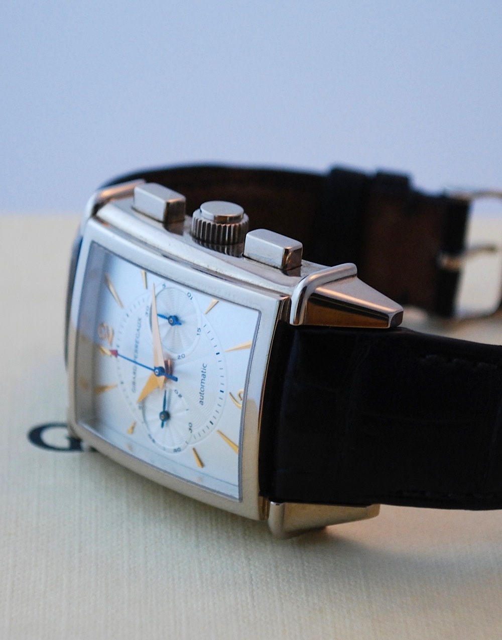 Girard Perregaux - Girard-Perregaux Vintage 1945 Chronograph, Ref 2599