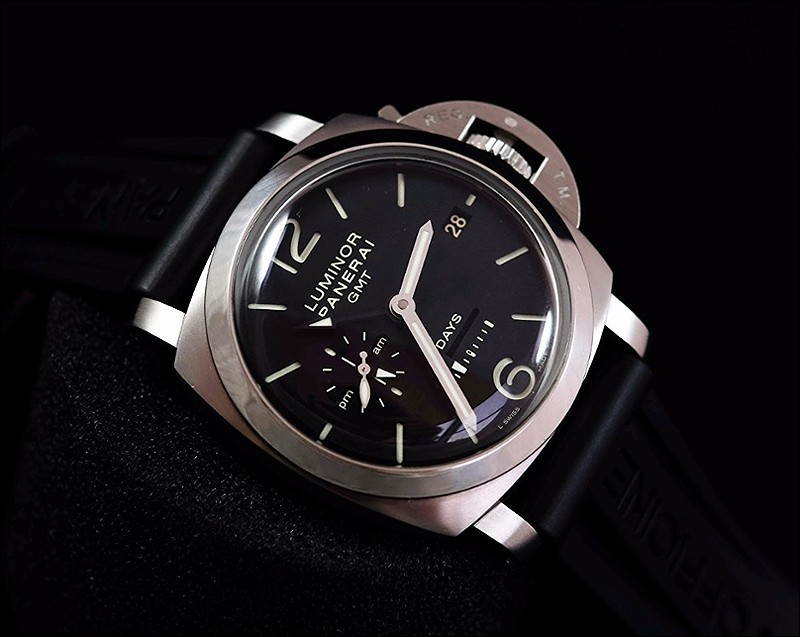 Panerai watch listing