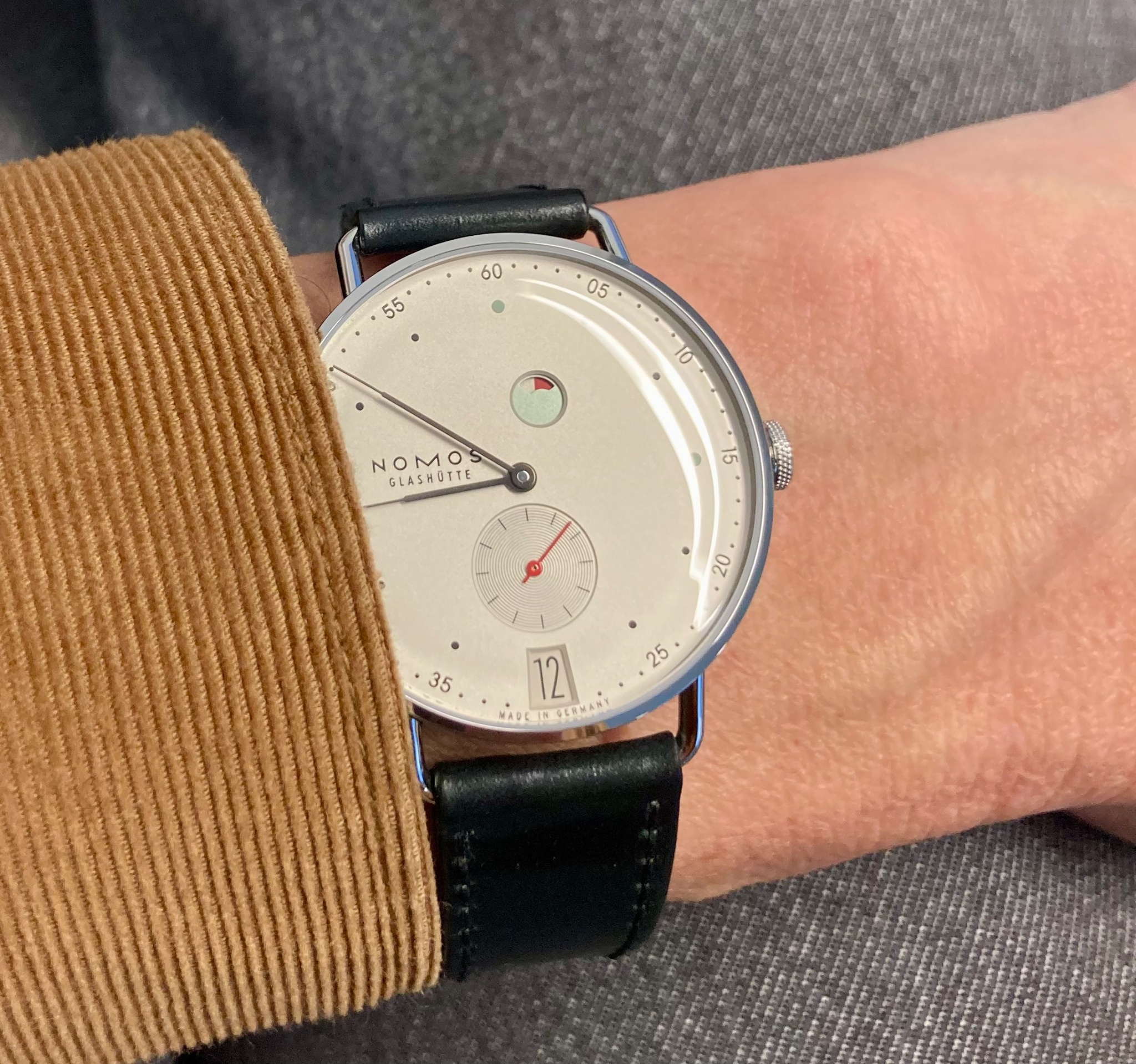Watch, Nomos, Nomos Tangente