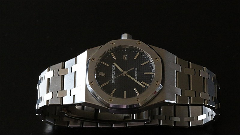 Audemars Piguet watch listing
